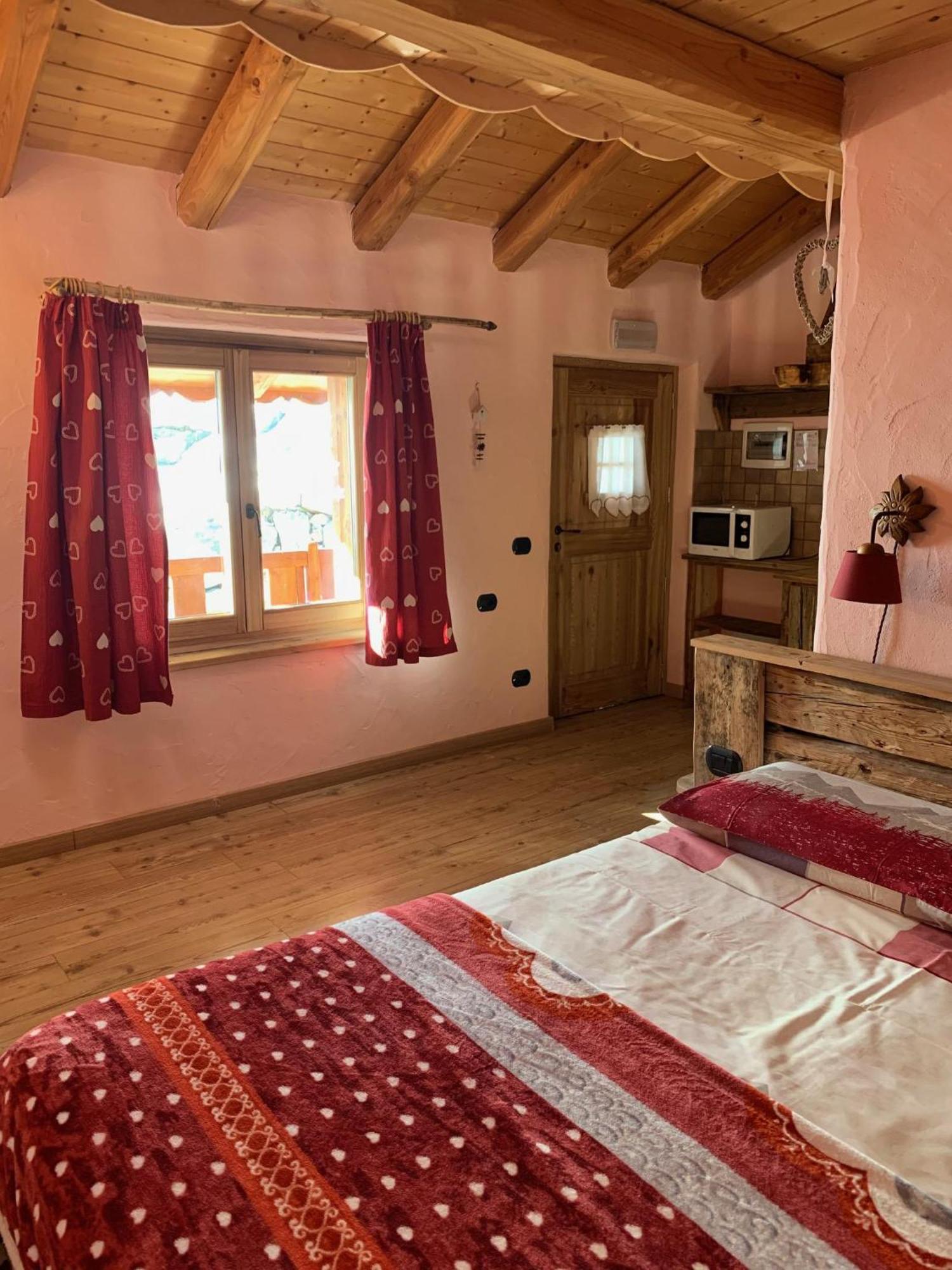 La Ferme du Grand Paradis Cogne Ruang foto